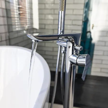 Royal Victoria House * Scarborough