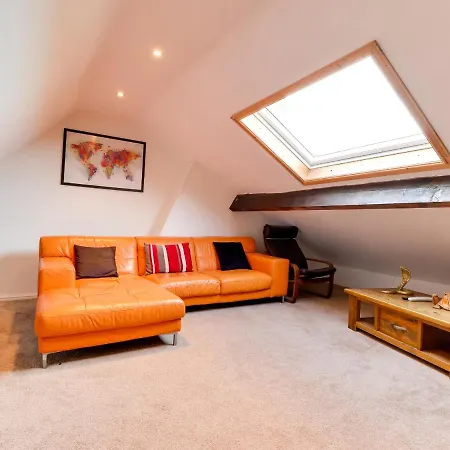 Holiday home Royal Victoria House *