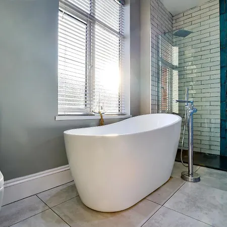 Royal Victoria House