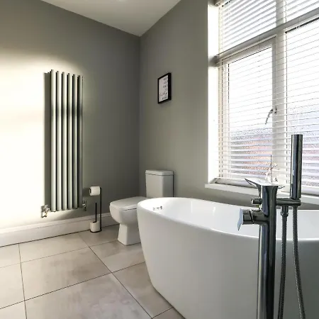 Royal Victoria House سكرابورو