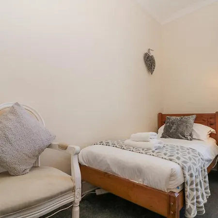 Royal Victoria House بيت للعطل *