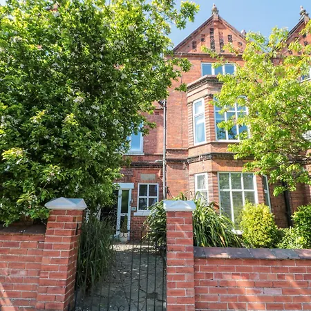 Holiday home Royal Victoria House Scarborough
