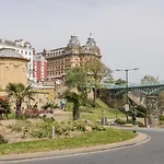 Royal Victoria House בית נופש *
