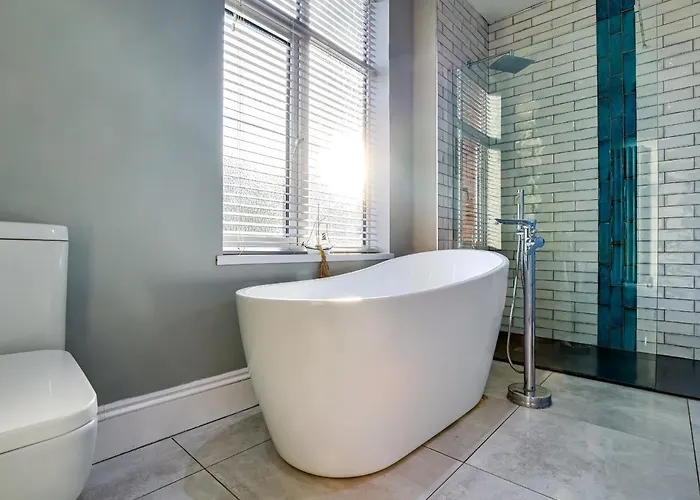 Royal Victoria House